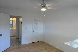 2826 Swifton Dr, Sarasota, FL 34231 - Photo 12