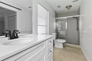 5223 Shadow Lawn Dr, Sarasota, FL 34242 - Photo 18