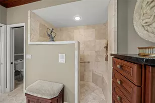 8890 Misty Creek Dr, Sarasota, FL 34241 - Photo 36