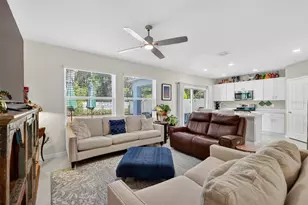 33692 Sky Blossom Cir, Leesburg, FL 34788 - Photo 10