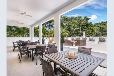 1485 Gulf Of Mexico Drive #110, Longboat Key, FL 34228 - Photo 44