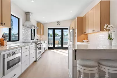 401 28th Street, Holmes Beach, FL 34217 - Photo 20