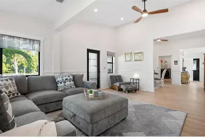 401 28th Street, Holmes Beach, FL 34217 - Photo 16
