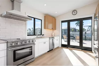 401 28th Street, Holmes Beach, FL 34217 - Photo 22