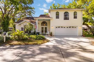 6905 Arbor Oaks Ct, Bradenton, FL 34209 - Photo 2