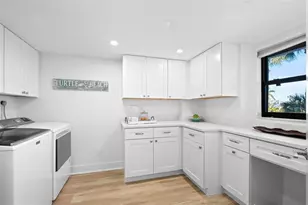 8600 Midnight Pass Rd, Sarasota, FL 34242 - Photo 28