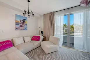 1709 N Tamiami Trl, Sarasota, FL 34234 - Photo 6