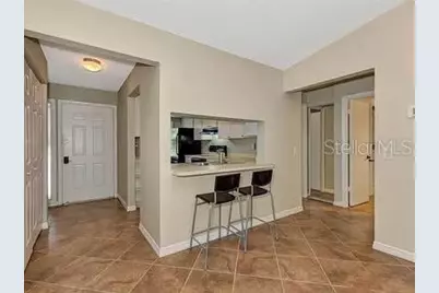 5645 Summer Side Lane #40B, Sarasota, FL 34231 - Photo 4