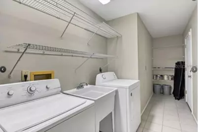 4753 Ringwood Meadow, Sarasota, FL 34235 - Photo 8