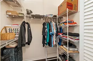 8072 Glenbrooke Ln, Sarasota, FL 34243 - Photo 34