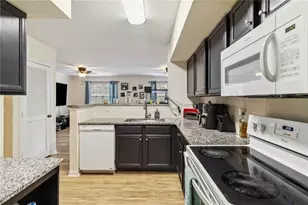 1000 Villagio Cir, Sarasota, FL 34237 - Photo 12