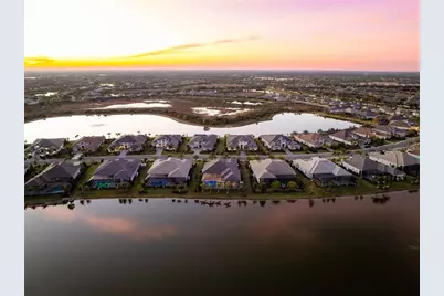 17014 Clearlake Avenue, Lakewood Ranch, FL 34202 - Photo 78