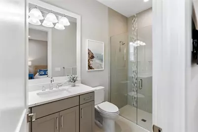 17014 Clearlake Avenue, Lakewood Ranch, FL 34202 - Photo 20