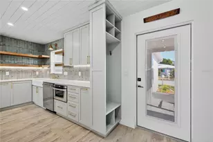 620 Fair Winds Dr, Nokomis, FL 34275 - Photo 8