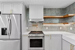 620 Fair Winds Dr, Nokomis, FL 34275 - Photo 10