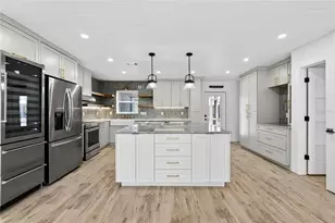 620 Fair Winds Dr, Nokomis, FL 34275 - Photo 14