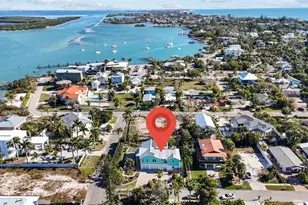 7091 Longboat Dr E, Longboat Key, FL 34228 - Photo 4