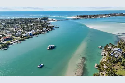 7091 Longboat Drive E, Longboat Key, FL 34228 - Photo 52