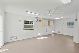 7091 Longboat Dr E, Longboat Key, FL 34228 - Photo 38