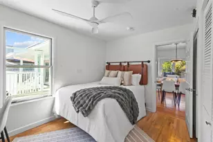 7091 Longboat Dr E, Longboat Key, FL 34228 - Photo 24