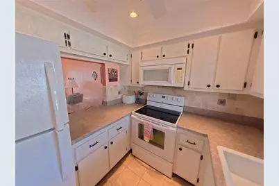 202 47th Avenue Drive W #332, Bradenton, FL 34207 - Photo 6