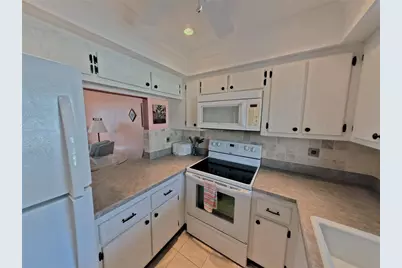 202 47th Avenue Drive W #332, Bradenton, FL 34207 - Photo 6
