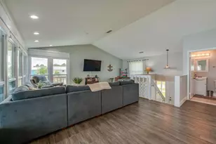 1633 Riverside Dr, Daytona Beach, FL 32117 - Photo 12