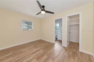 426 Pineview Dr, Venice, FL 34293 - Photo 20