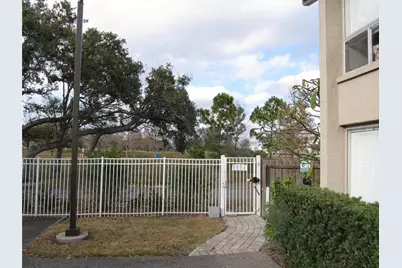 2121 Wood Street #212, Sarasota, FL 34237 - Photo 12