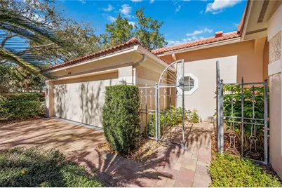 4076 Lyndhurst Court, Sarasota, FL 34235 - Photo 6