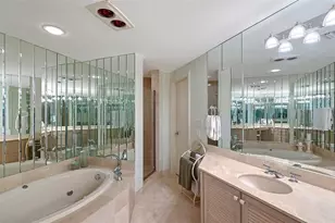 545 Sanctuary Dr, Longboat Key, FL 34228 - Photo 30