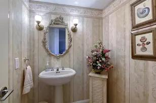 545 Sanctuary Dr, Longboat Key, FL 34228 - Photo 42