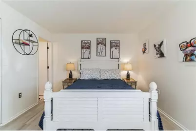 4658 Ringwood Meadow #41, Sarasota, FL 34235 - Photo 8