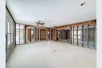 129 Pierson Lane, Sarasota, FL 34242 - Photo 12