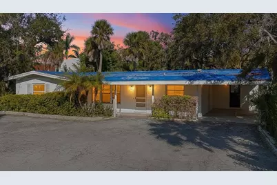 129 Pierson Lane, Sarasota, FL 34242 - Photo 2