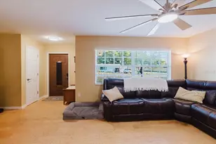 3408 Oxford Dr W, Bradenton, FL 34205 - Photo 8