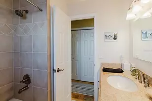 3408 Oxford Dr W, Bradenton, FL 34205 - Photo 28