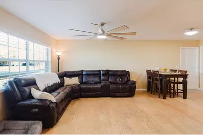 3408 Oxford Drive W, Bradenton, FL 34205 - Photo 12