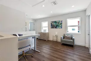 2054 Roselawn St, Sarasota, FL 34231 - Photo 12