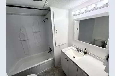 5203 7th C Street E, Bradenton, FL 34203 - Photo 6