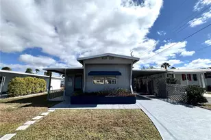5203 7th C St E, Bradenton, FL 34203 - Photo 2
