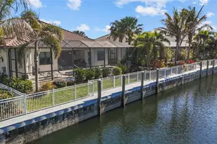 576 Mast Dr, Bradenton, FL 34208 - Photo 4