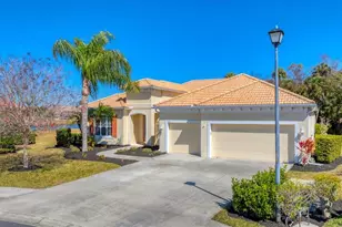 6207 46th Ct E, Bradenton, FL 34203 - Photo 2