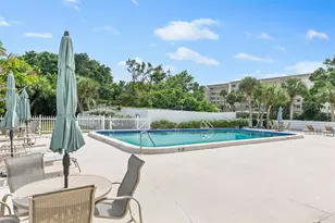 531 Sutton Pl, Longboat Key, FL 34228 - Photo 22