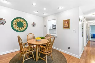 531 Sutton Pl, Longboat Key, FL 34228 - Photo 6