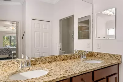 5604 Palmer Circle #206, Lakewood Ranch, FL 34211 - Photo 32