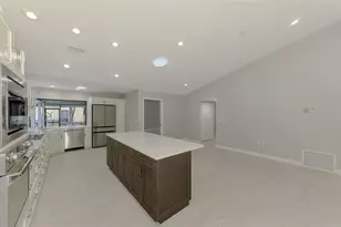 1224 S View Dr, Sarasota, FL 34242 - Photo 22