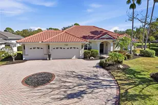 7321 Links Ct, Sarasota, FL 34243 - Photo 2