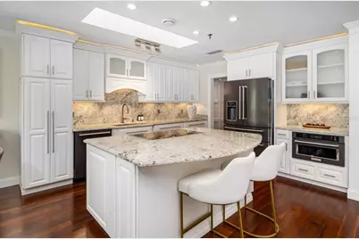 2195 Harbourside Drive #404, Longboat Key, FL 34228 - Photo 22