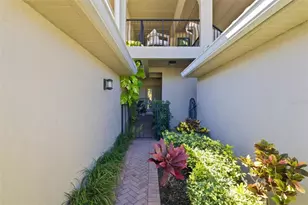 2195 Harbourside Dr, Longboat Key, FL 34228 - Photo 6